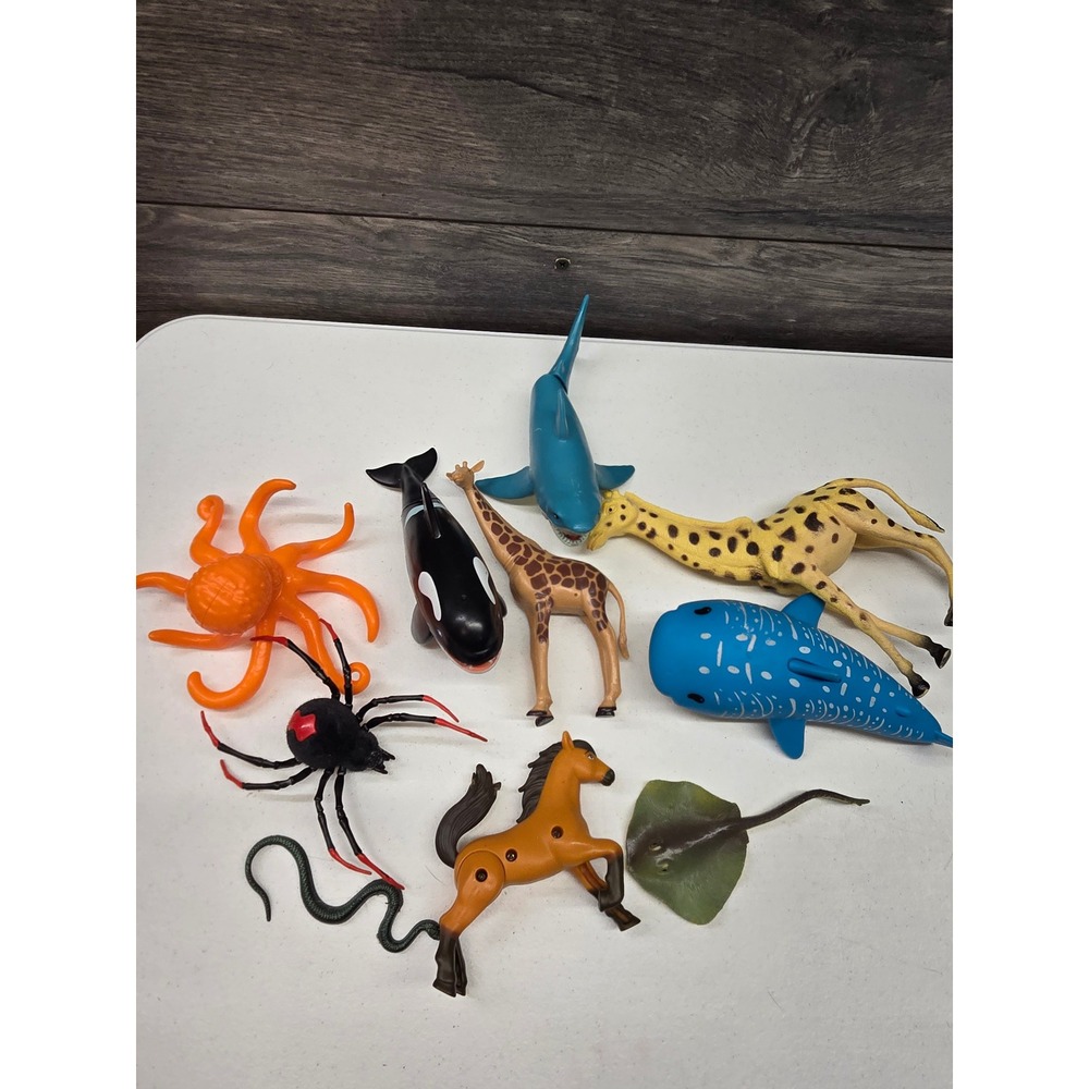 Mixed Animal Figure Lot Giraffe Shark Orca Octopus Spider Horse Snake 9pc Set